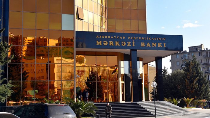 Mərkəzi Bank yerli bankların valyuta hərraclarında iştirakı ilə bağlı tələbləri yumşaldıb